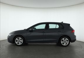 Volkswagen Golf - 2021