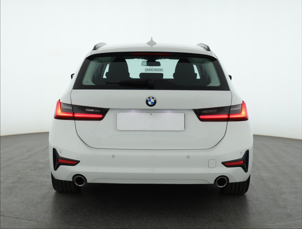 BMW 3
