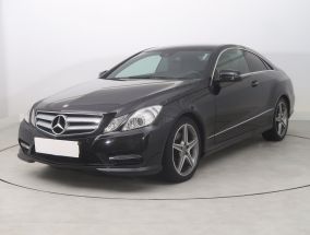 Mercedes-Benz E - 2012