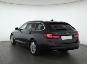 BMW 5 - 2021