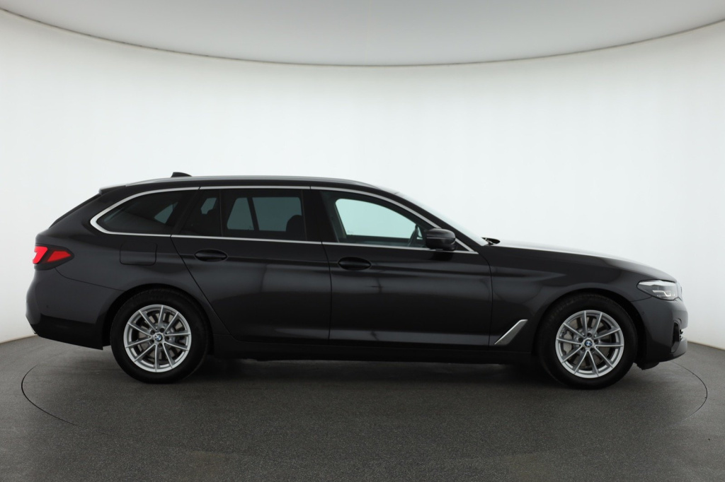 BMW 5