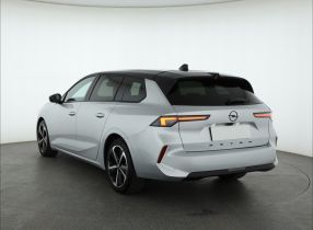 Opel Astra - 2024