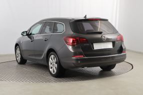 Opel Astra - 2015