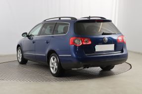 Volkswagen Passat - 2007