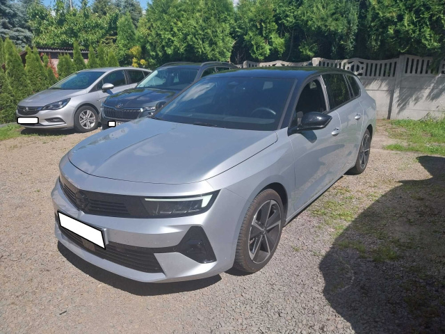 Opel Astra 2024