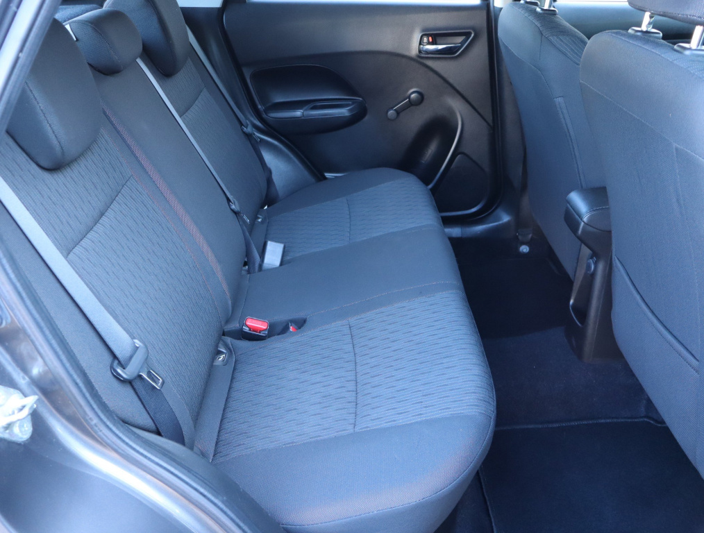 Suzuki Baleno