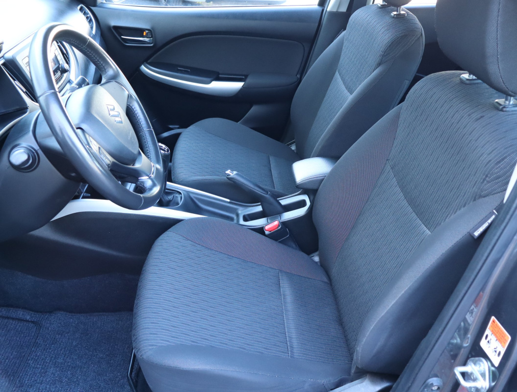 Suzuki Baleno