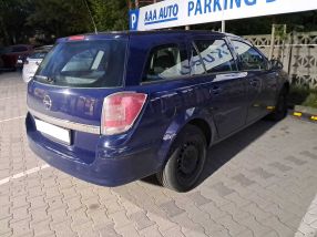 Opel Astra - 2011