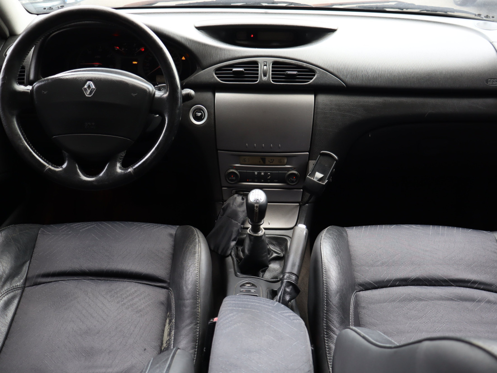 Renault Laguna