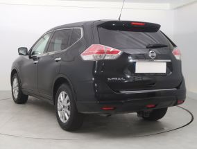 Nissan X-Trail - 2015