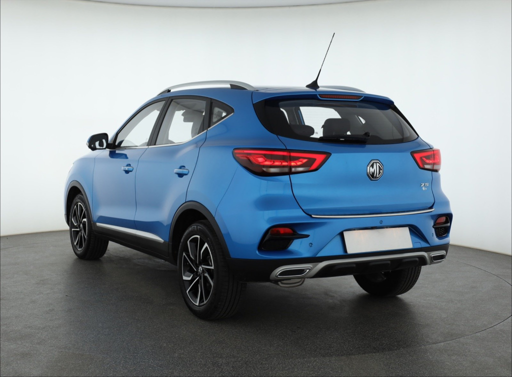 MG ZS SUV