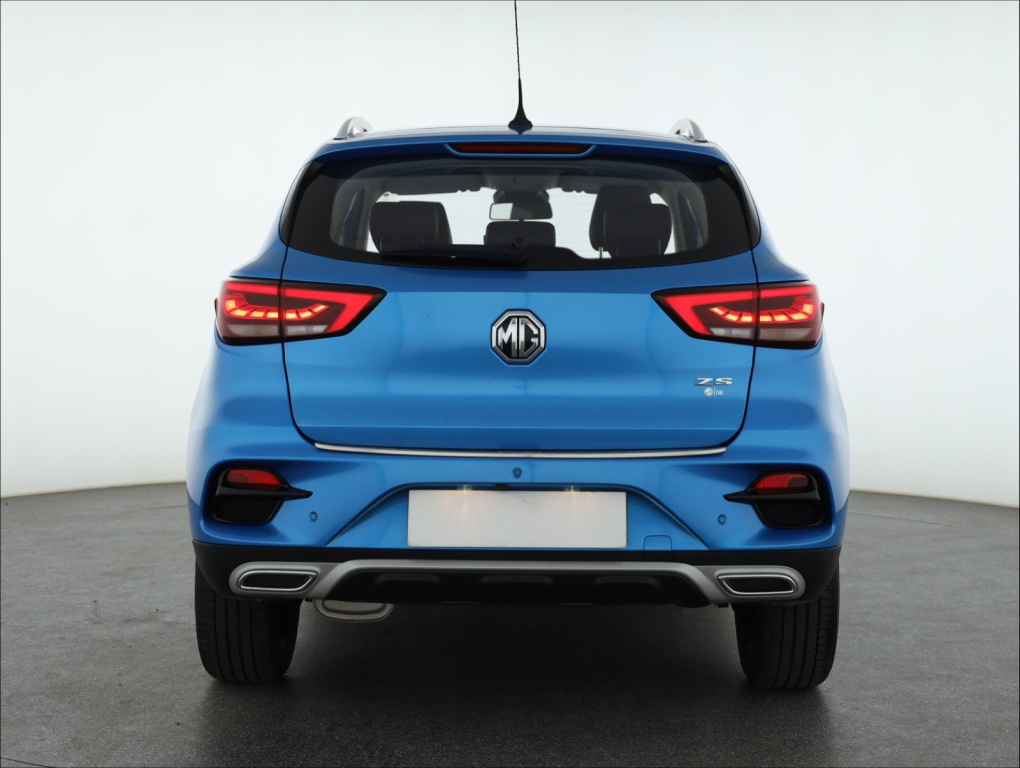 MG ZS SUV