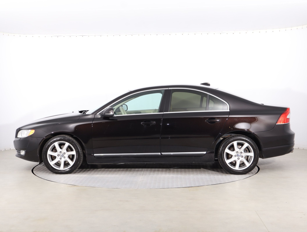 Volvo S80