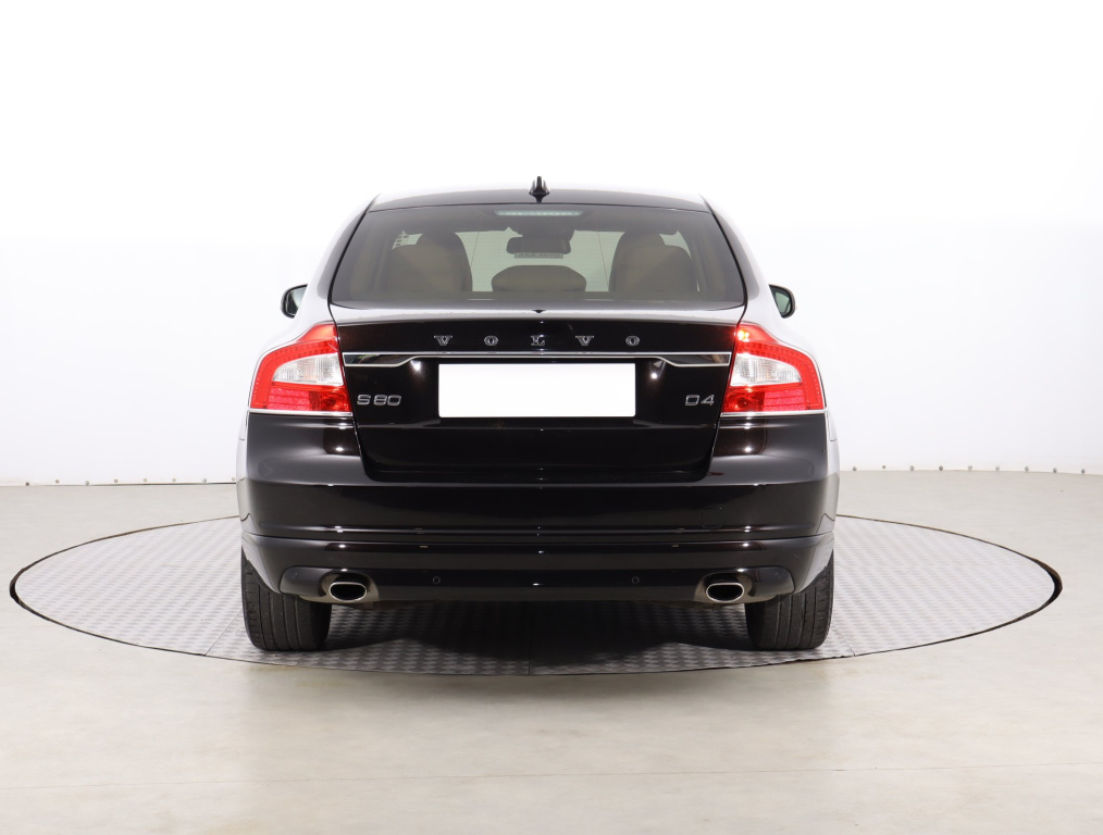 Volvo S80