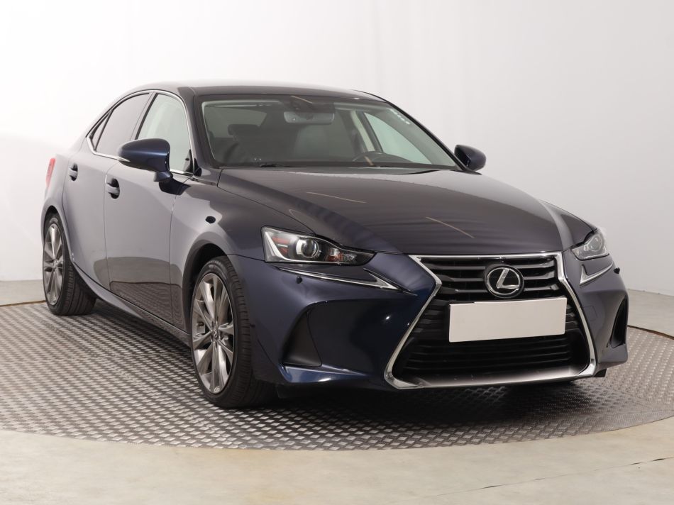 Lexus IS - 2016
