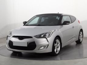 Hyundai Veloster - 2011