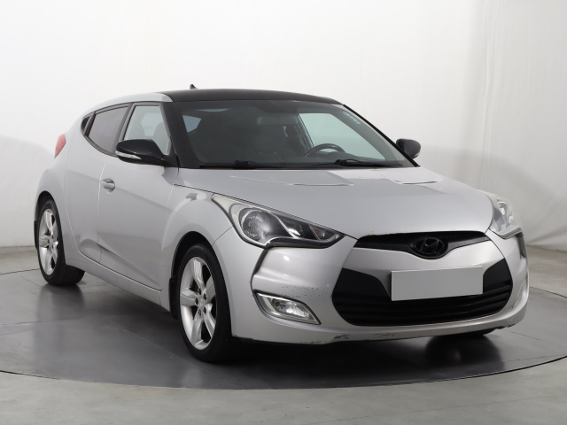 Hyundai Veloster 2011