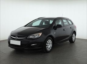 Opel Astra - 2013