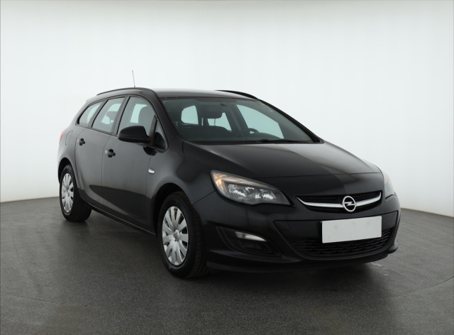 Opel Astra 2013