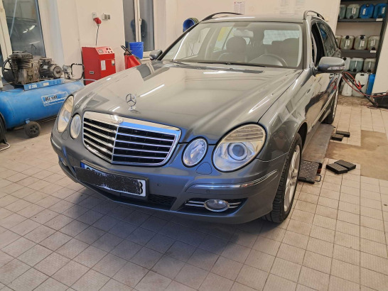 Mercedes-Benz E