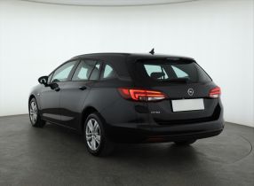 Opel Astra - 2019