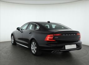 Volvo S90 - 2017
