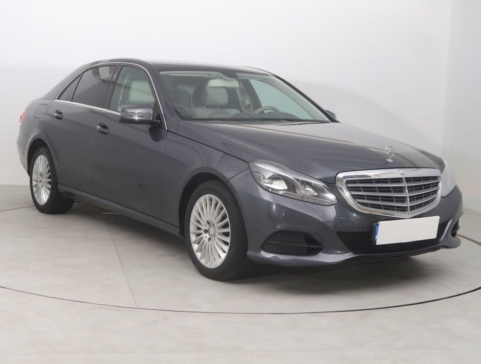 Mercedes-Benz E - 2014