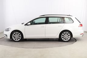 Volkswagen Golf - 2020