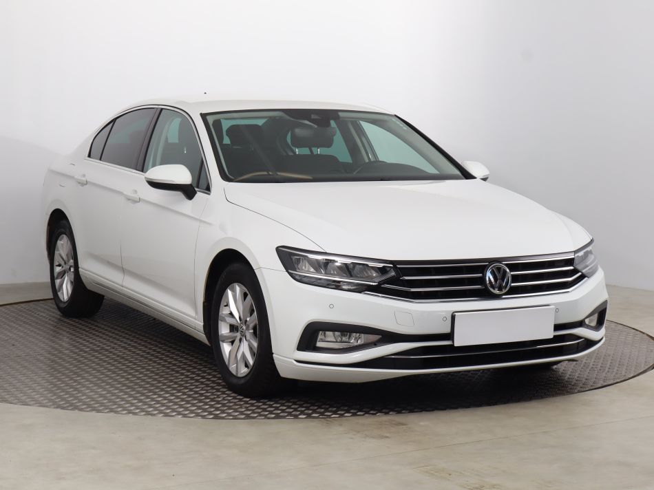 Volkswagen Passat - 2019