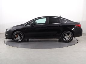 Opel Astra - 2016
