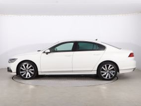 Volkswagen Passat - 2017