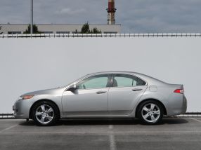 Honda Accord - 2009
