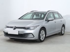 Volkswagen Golf - 2021