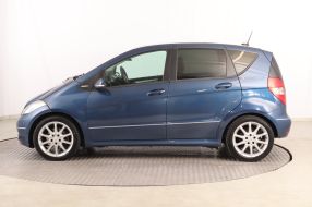 Mercedes-Benz A - 2009