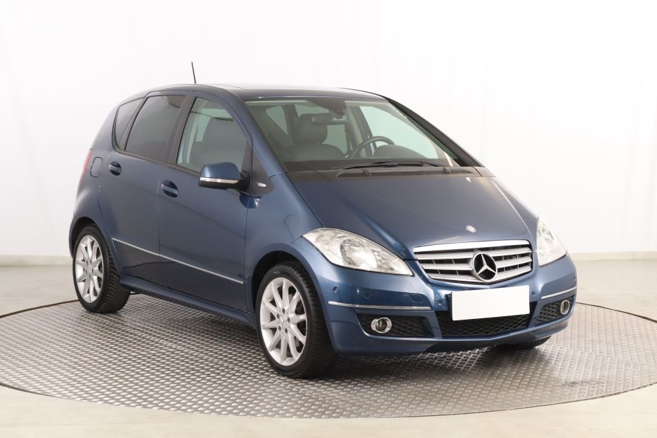 Mercedes-Benz A - 2009