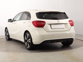 Mercedes-Benz A - 2014