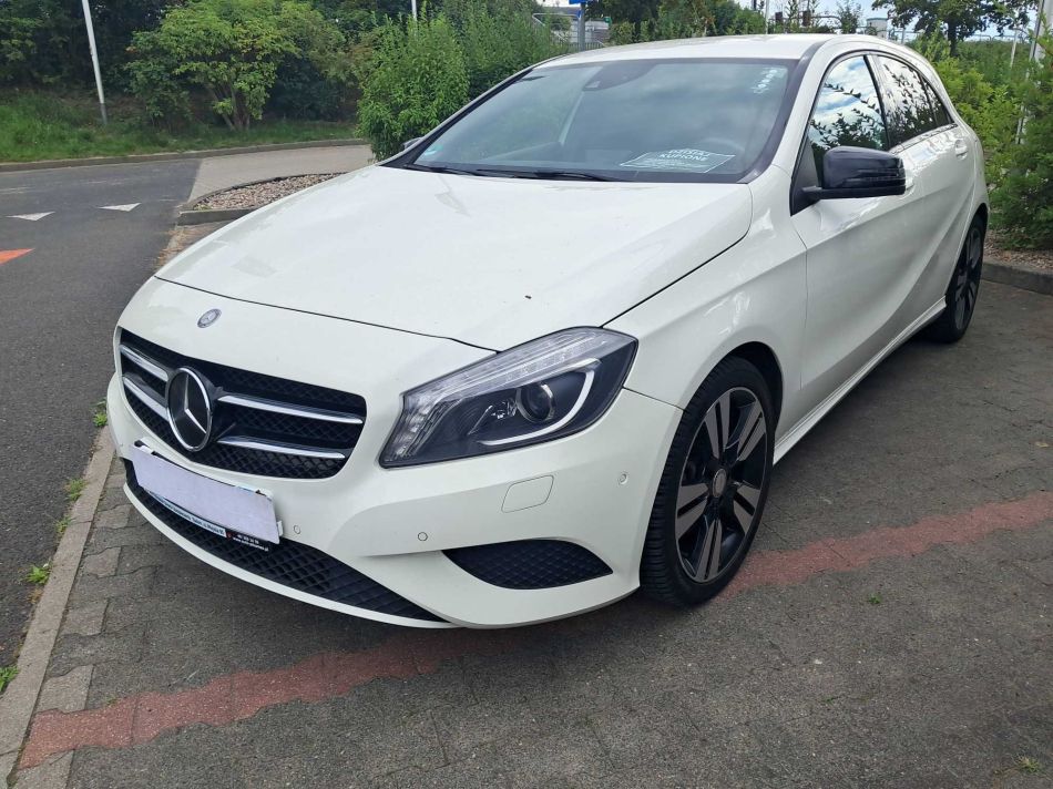 Mercedes-Benz A - 2014