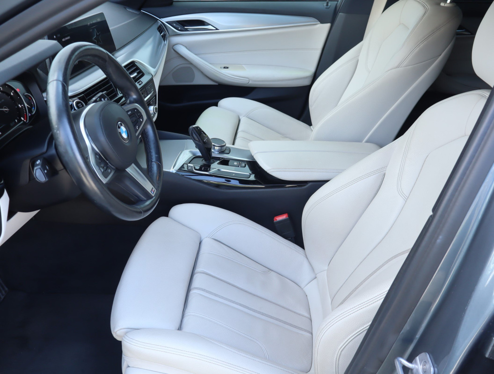BMW 5