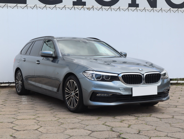 BMW 5 2017