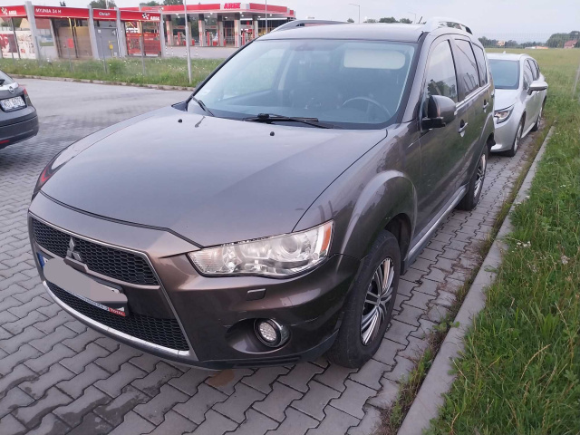 Mitsubishi Outlander 2010