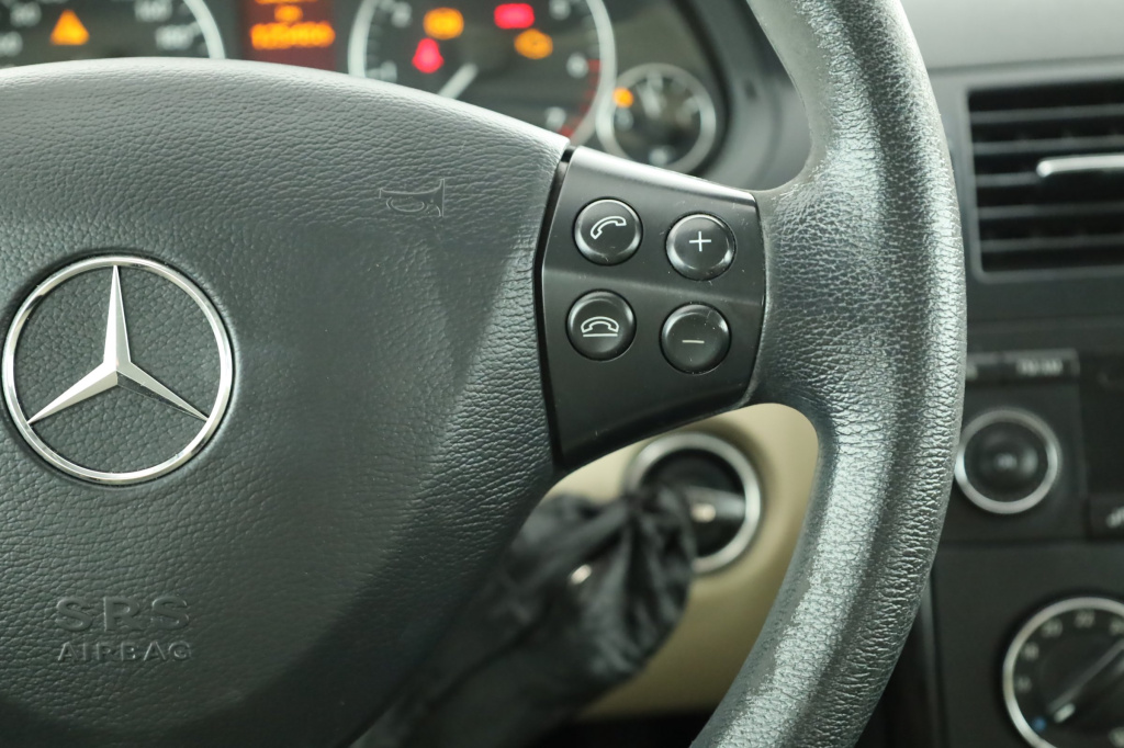 Mercedes-Benz A