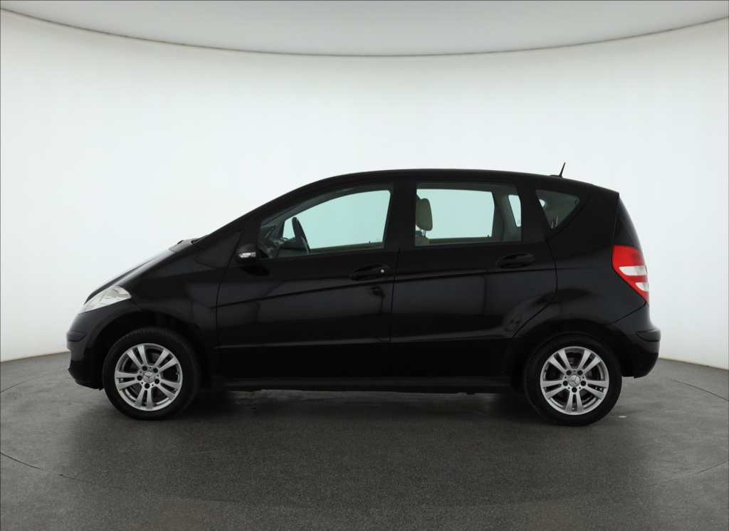 Mercedes-Benz A