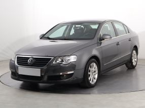 Volkswagen Passat - 2006