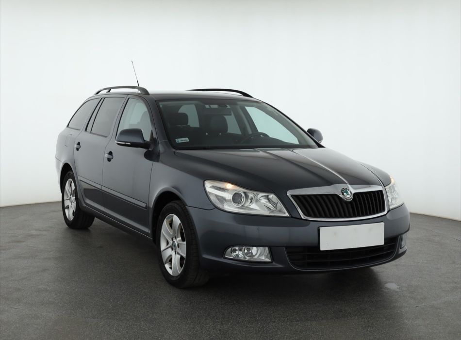Skoda Octavia - 2011