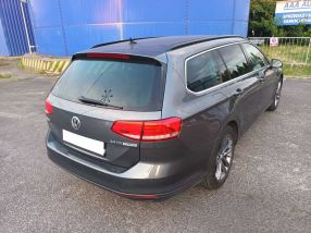 Volkswagen Passat - 2015