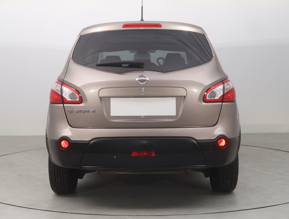 Nissan Qashqai+2
