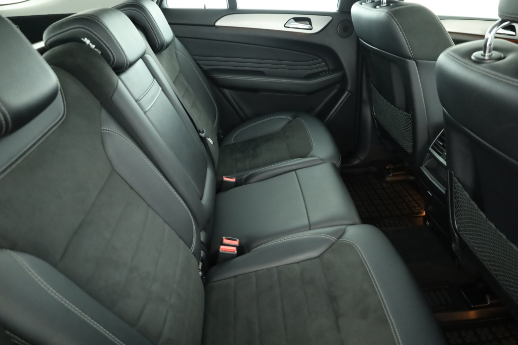 Mercedes-Benz ML