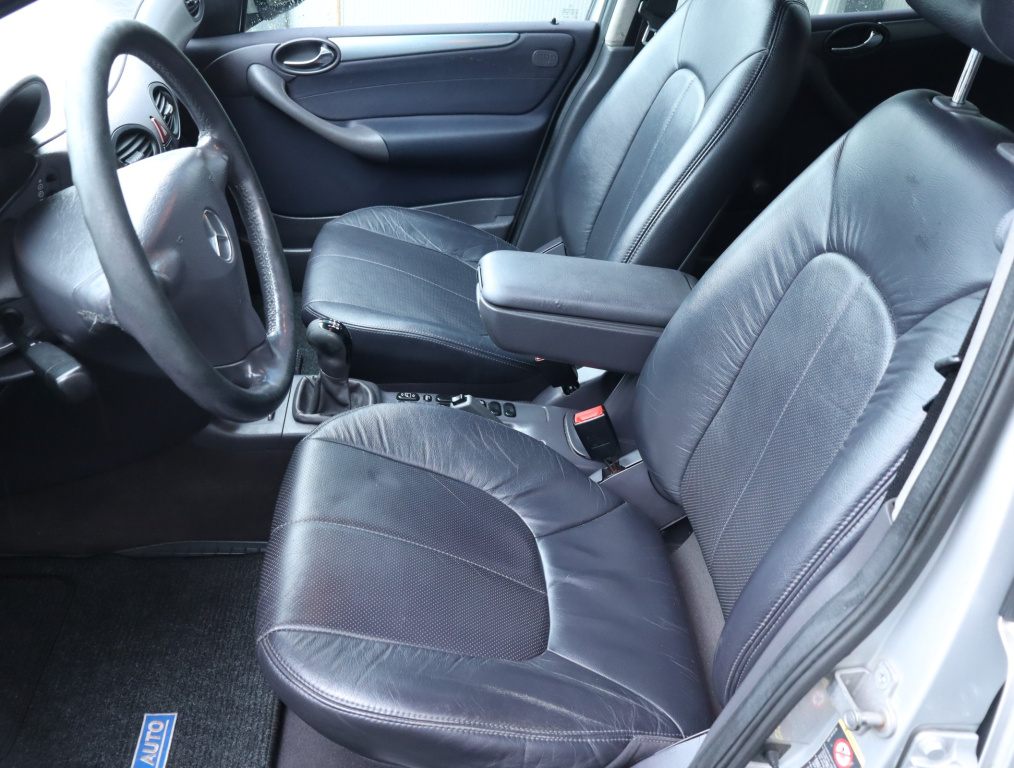 Mercedes-Benz A