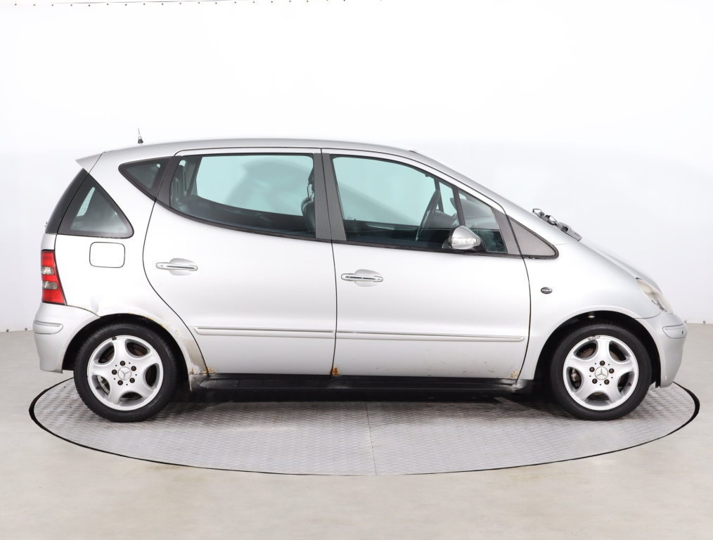 Mercedes-Benz A