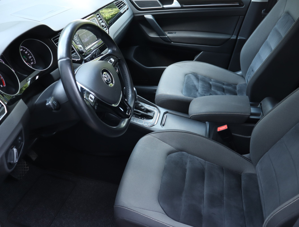 Volkswagen Golf Sportsvan